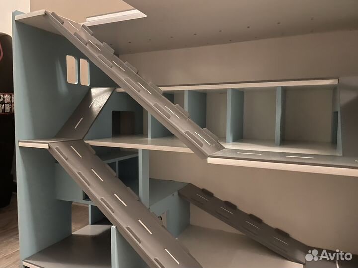 Парковка детская для машинок