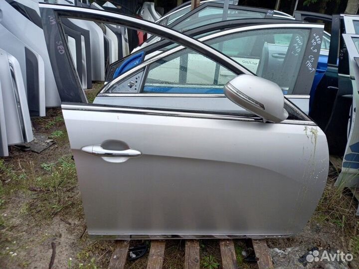 Дверь правое передняя передняя