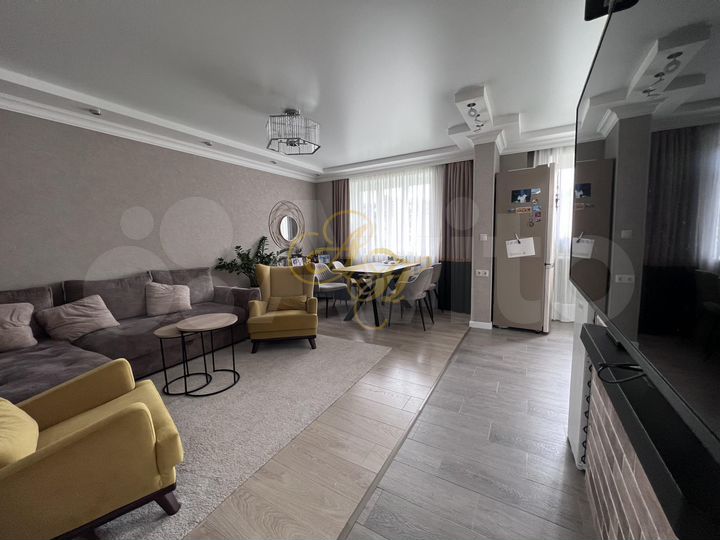 3-к. квартира, 70 м², 2/5 эт.