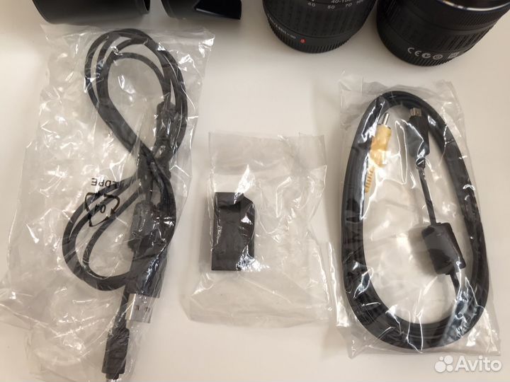 Зеркальный Olympus E-620 double kit