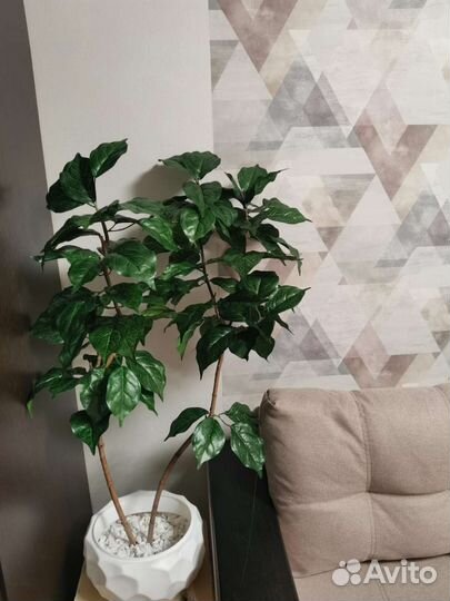 Искусственная зелень, деревья