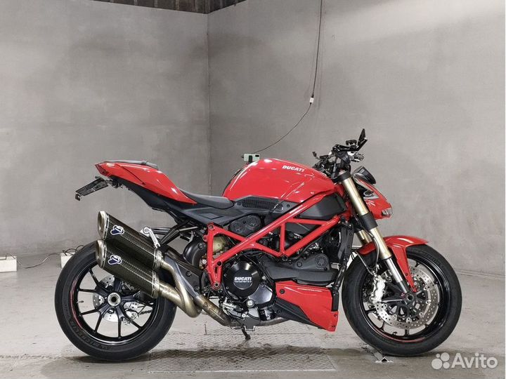 Ducati 848