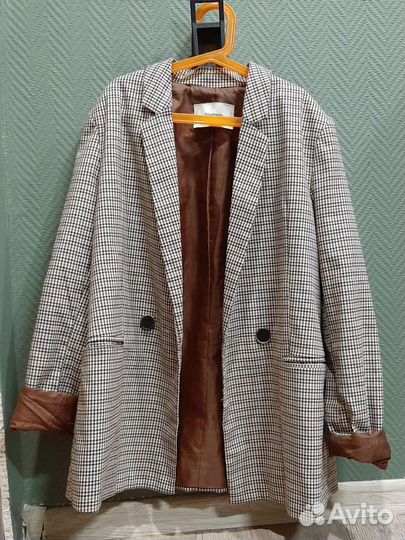 Пиджак женский stardivarius