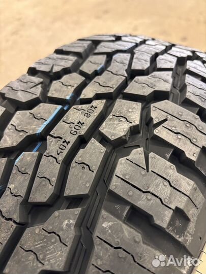 Nokian Tyres Outpost AT 245/65 R17 107T