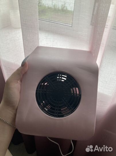 Вытяжка для маникюра