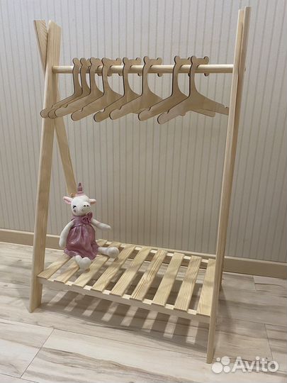 Рейл деревянный