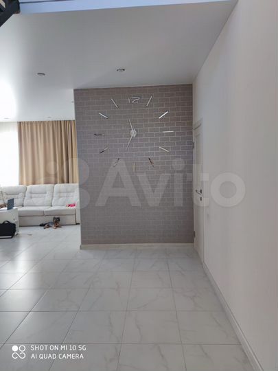 Дом 250 м² на участке 6 сот.