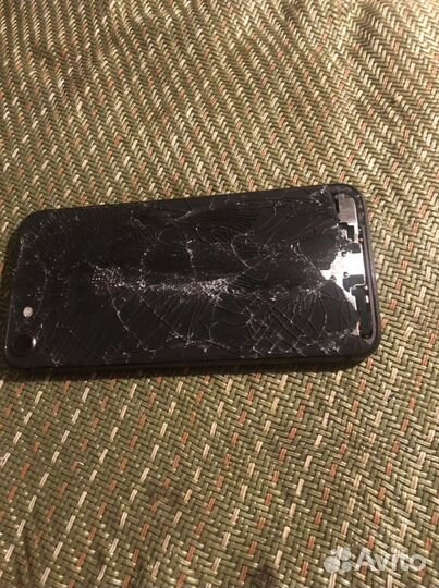 Переклейка стекла iPhone