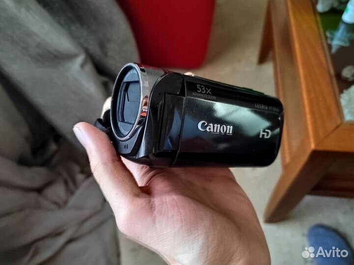 Видеокамера Canon legria HF R406