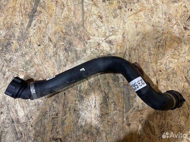 Патрубок охлаждения BMW 5 G30/G31 2019 17128602603