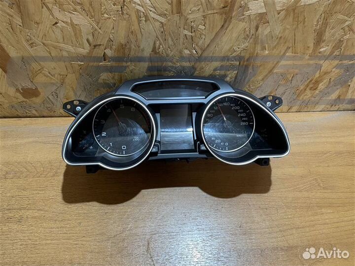 Панель приборов Audi A5 8T 2.0 CDN 2012