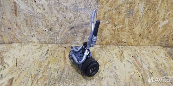 Компрессор кондиционера Land Rover Range Rover 3