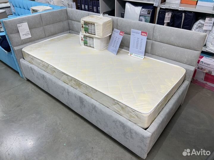 Детская кровать угловая