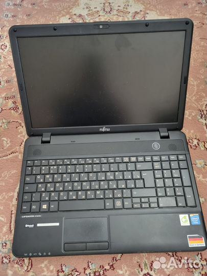 Fujitsu ноутбук