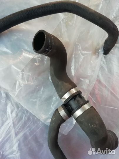 Патрубок шланг на радиатор Opel