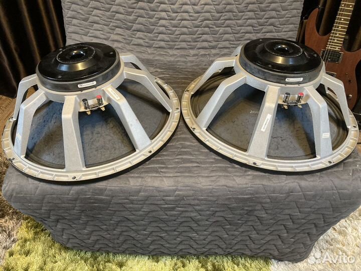 Продажа музыкального оборудования