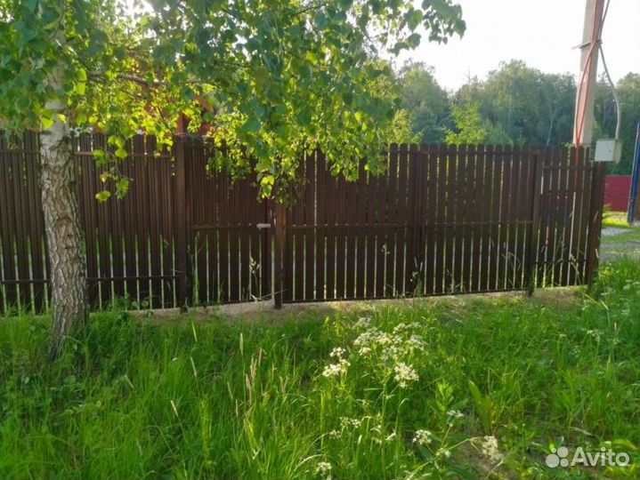 Забор из евроштакетника с гарантией быстро