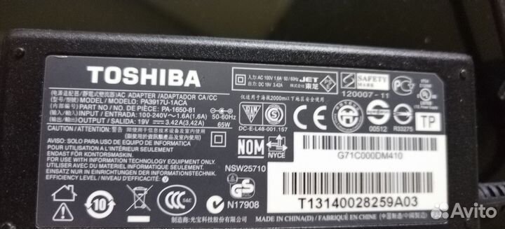 На запчасти,ноутбук Toshiba