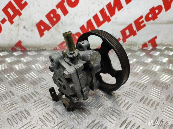 Насос гура Mitsubishi Lancer 9 4G18 2005