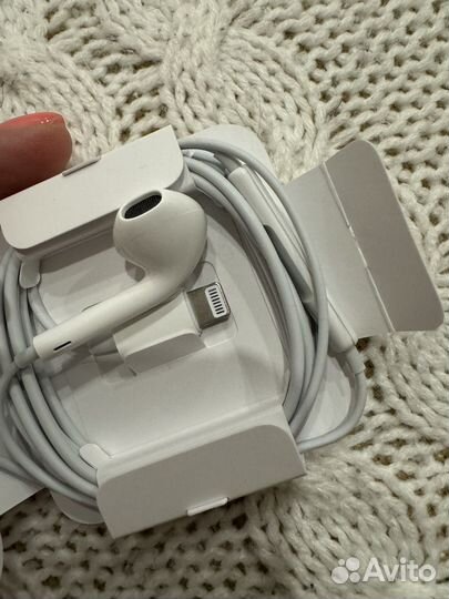 Наушники apple earpods lightning оригинал