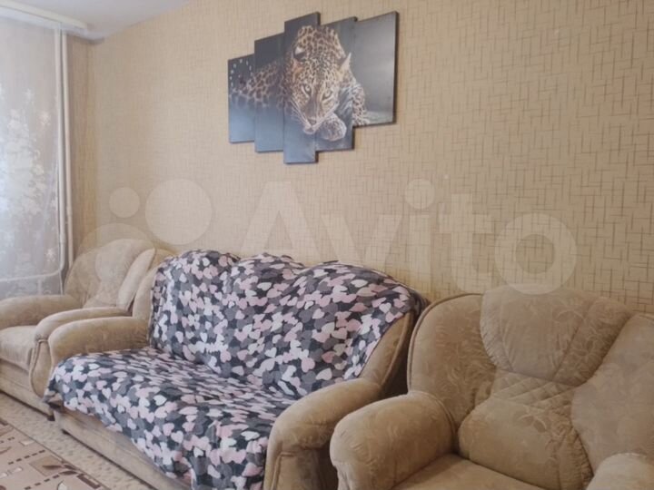 2-к. квартира, 56 м², 6/10 эт.