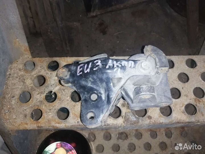 Подушка аккп honda civic EU3