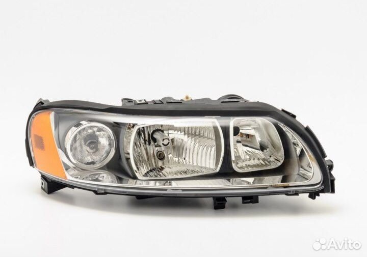Фара правая Volvo S60