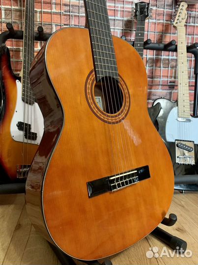 Классическая гитара + чехол