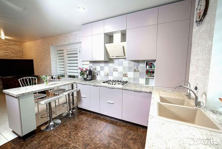 Кухонные гарнитуры на заказ