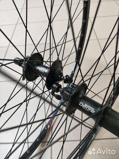 Колеса на втулках Shimano Deore