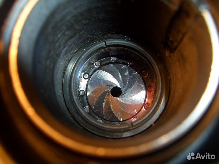 Объектив Юпитер-11 на фотоаппарат Киев (белый)