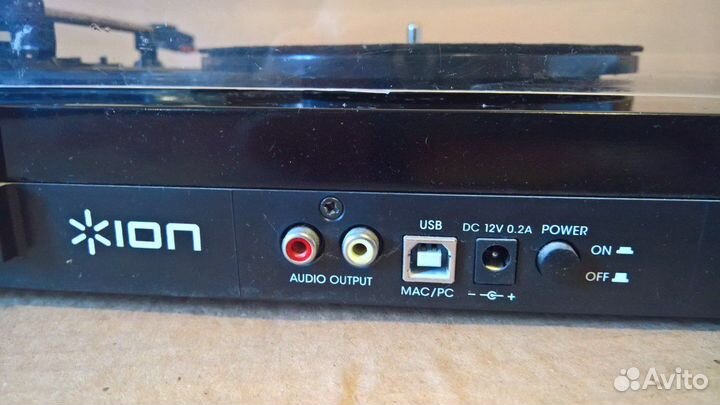 Виниловый проигрыватель Ion Pure LP