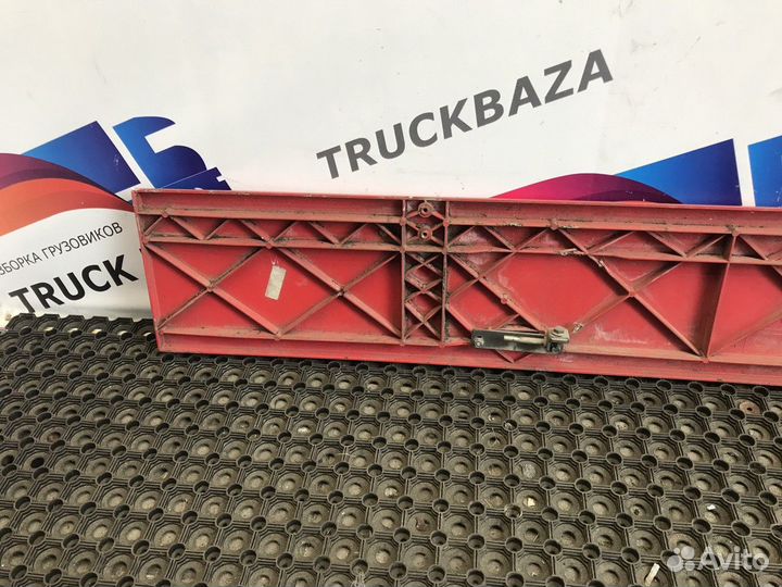 1350863 Накладка капота верхняя Daf CF