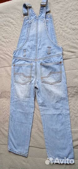 Комбинезон джинсовый на мальчика 6-7 лет