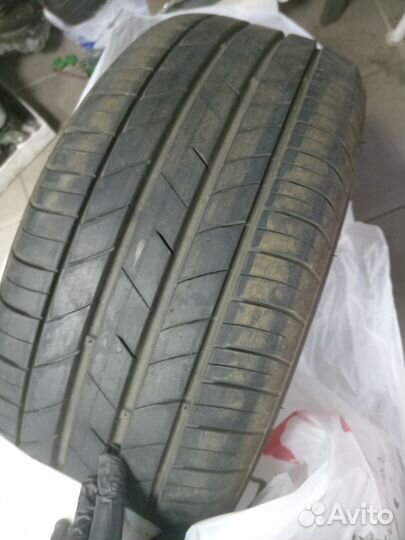 Kumho Ecsta HS52 215/55 R16