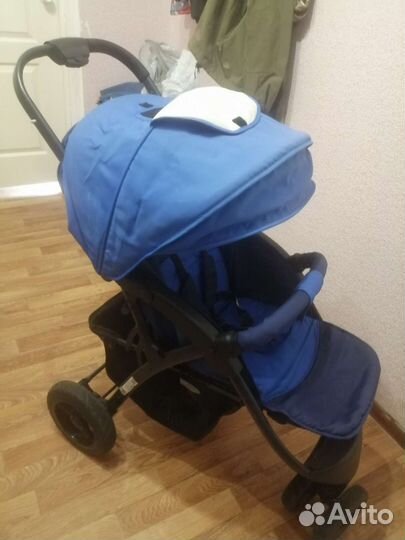 Коляска всесезонная