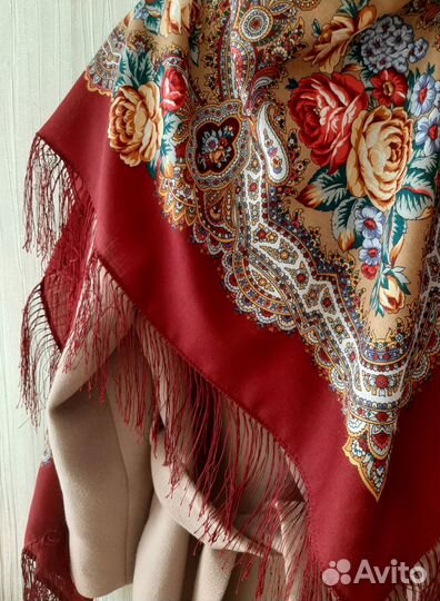 Павловопосадский платок Испанское вино 1171-6