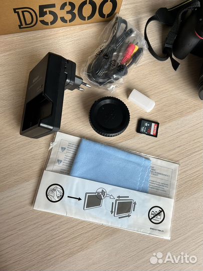 Зеркальный фотоаппарат Nikon D5300