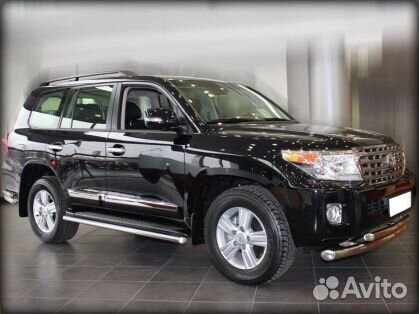 Обвод штатных порогов Toyota Land Cruiser 200
