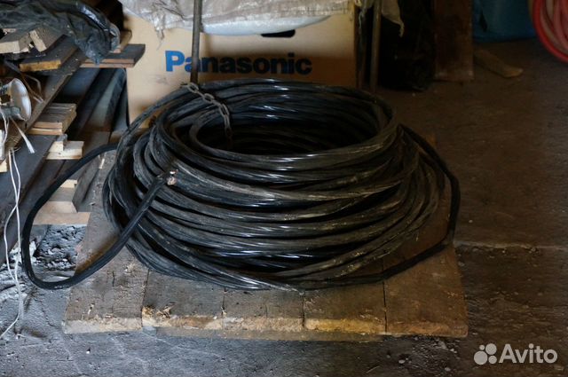 Сетевой силовой кабель