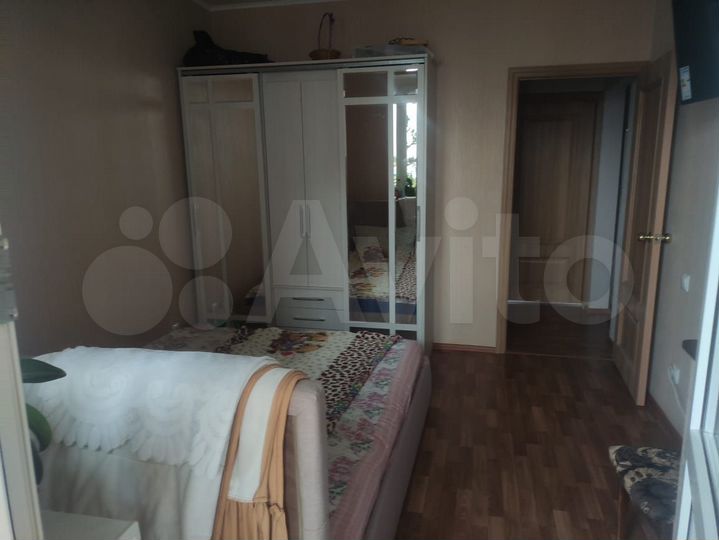 3-к. квартира, 90 м², 9/17 эт.