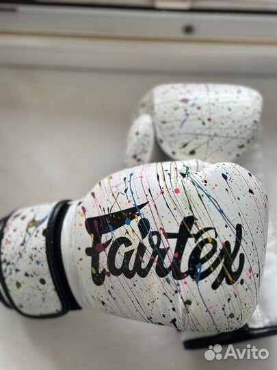 Боксерские перчатки женские 12 унций