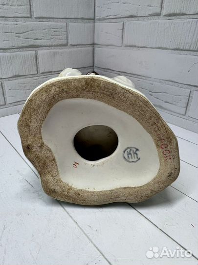 Фарфоровая статуэтка Майская ночь