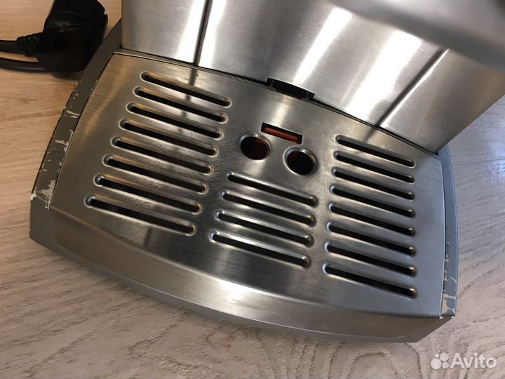 Кофеварка bork C500