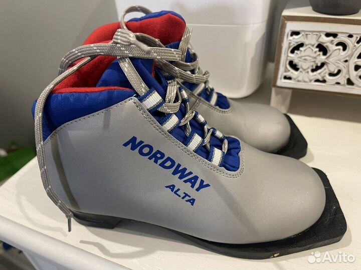 Лыжные ботинки 33 размер