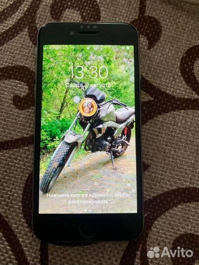 Телефон iPhone 6s