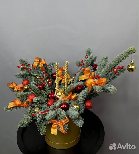 Новогодние композиции из нобилиса