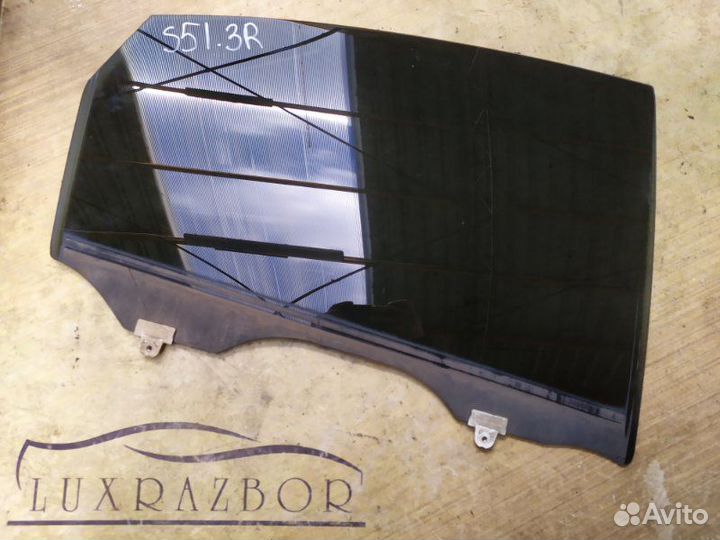Стекло двери заднее правое Infiniti Fx S51 5.0