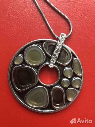 Колье с серьгами