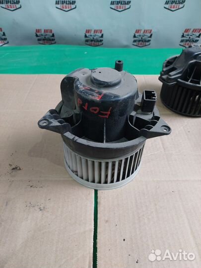 Моторчик печки на Ford focus 1